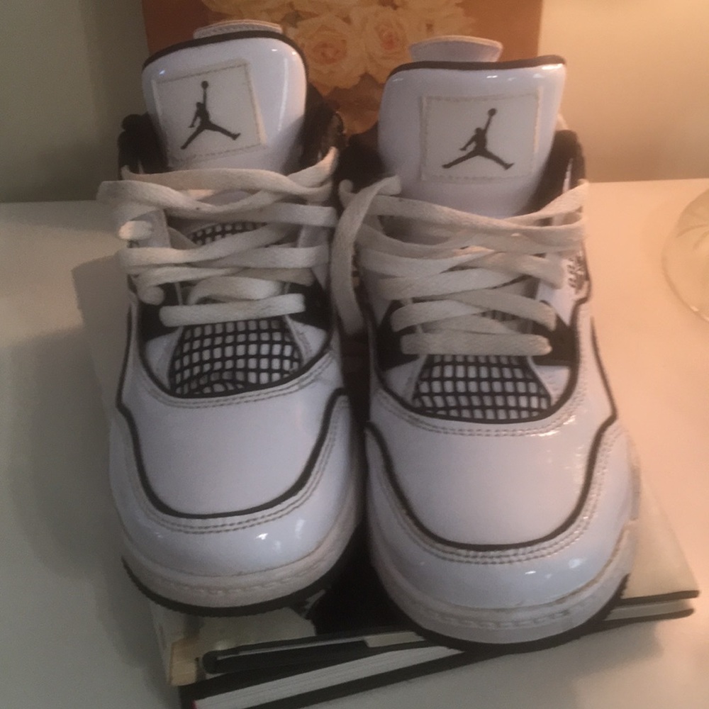 Nike unisex DC4100-100 retro